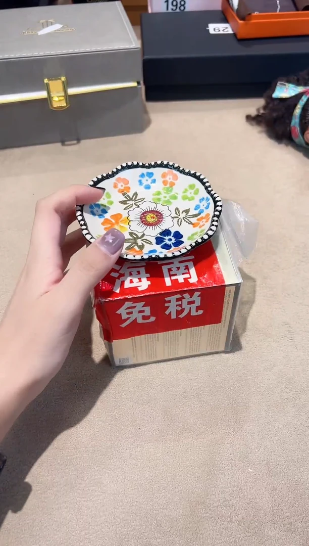 瓷片AAAAAAAAAAAAAAA