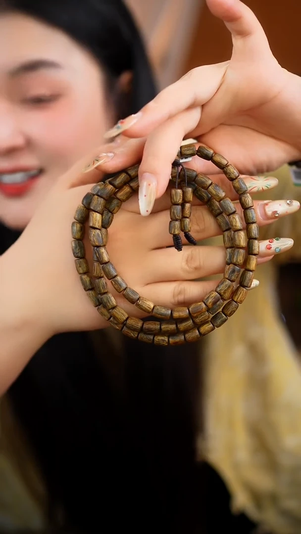 【闪购商品】沉香手串沉水浮桶珠单圈