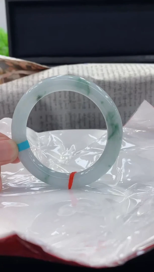 未镶嵌手镯翡翠翡翠手镯