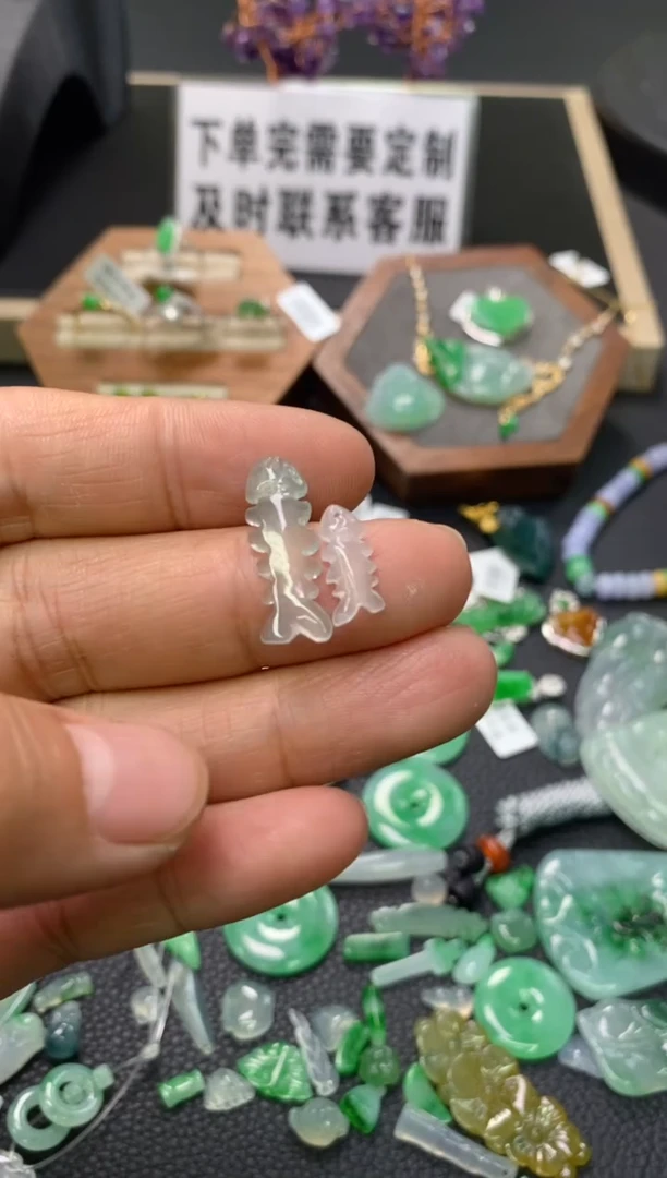 【闪购商品】翡翠颈饰未镶嵌翡翠净货29349