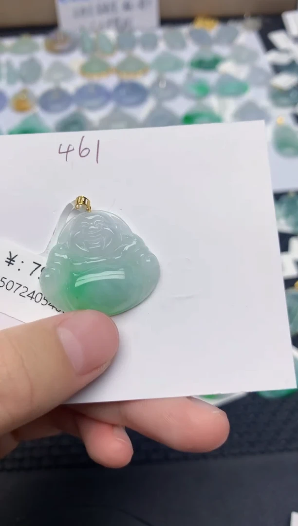 翡翠18K金镶嵌颈饰天然缅甸A货翡翠