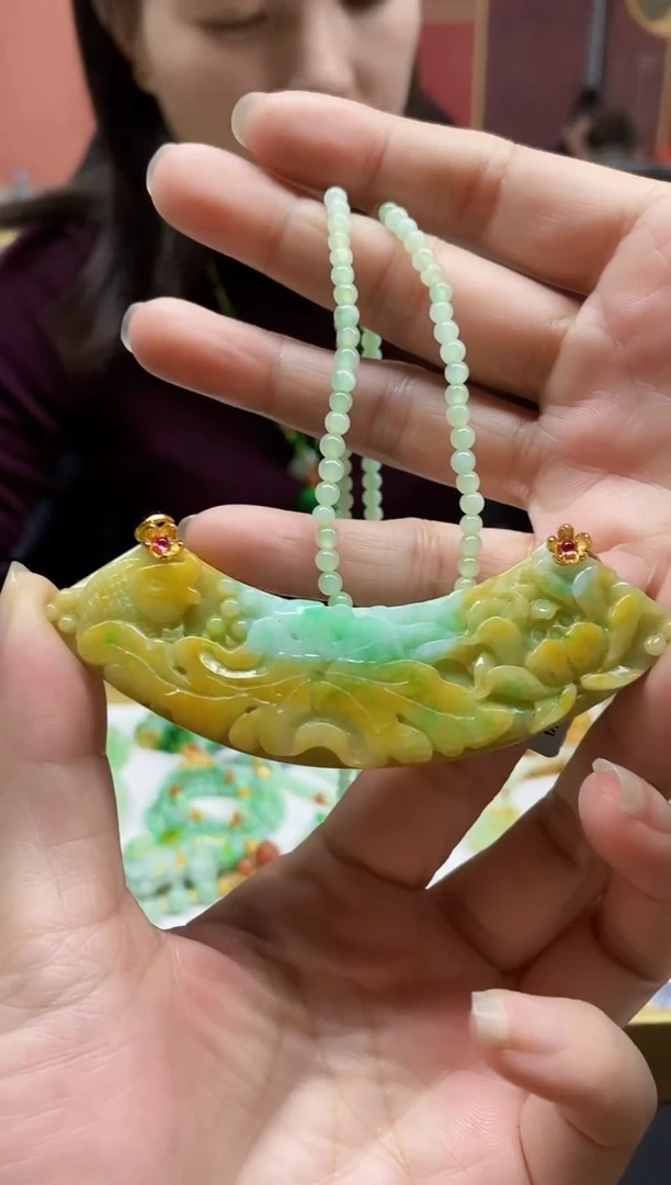 颈饰未镶嵌翡翠翡翠吊坠-38