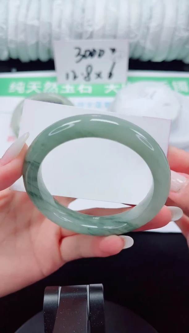 未镶嵌手镯石英质玉31-56/57