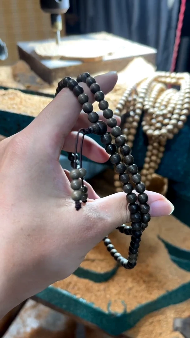 檀香木其他阴沉0.6/108颗