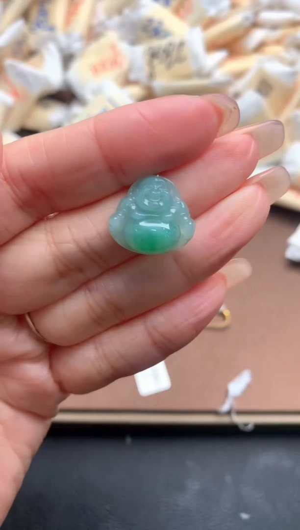 未镶嵌挂件翡翠一