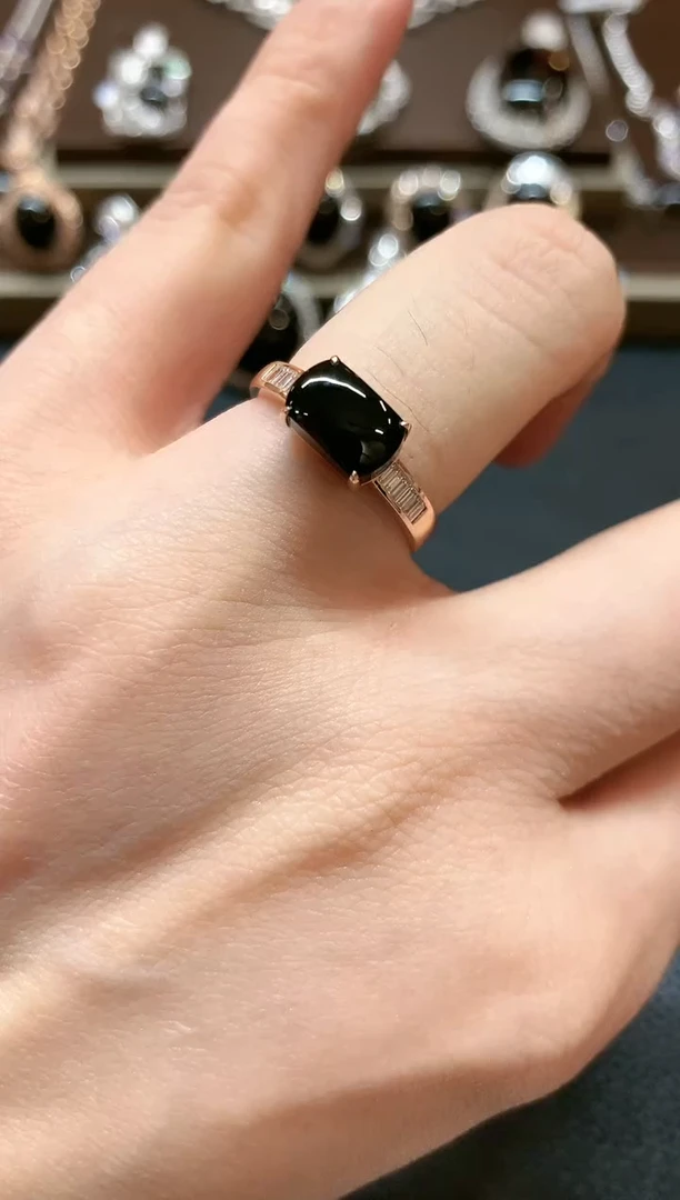 【闪购商品】翡翠戒指18K金镶嵌b24不退换