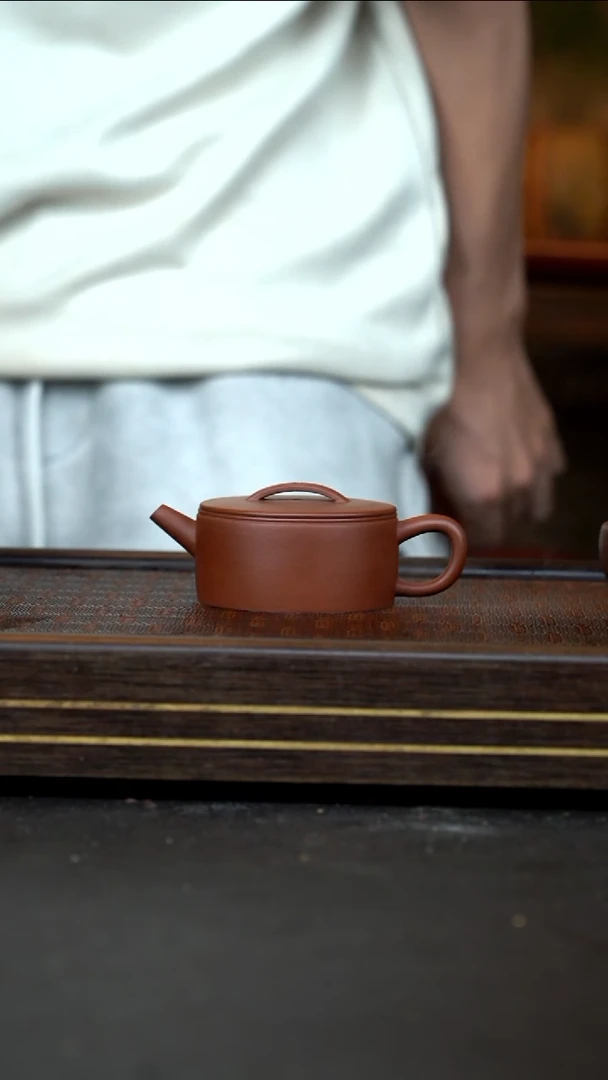 茶壶紫砂    小 汉瓦  底槽青    全手工   120cc