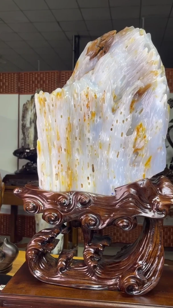 未镶嵌珠宝奇石硅化玉高53