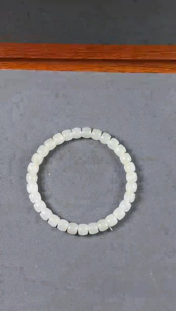 手链未镶嵌和田玉（白玉）和田玉白玉手串7mm左右