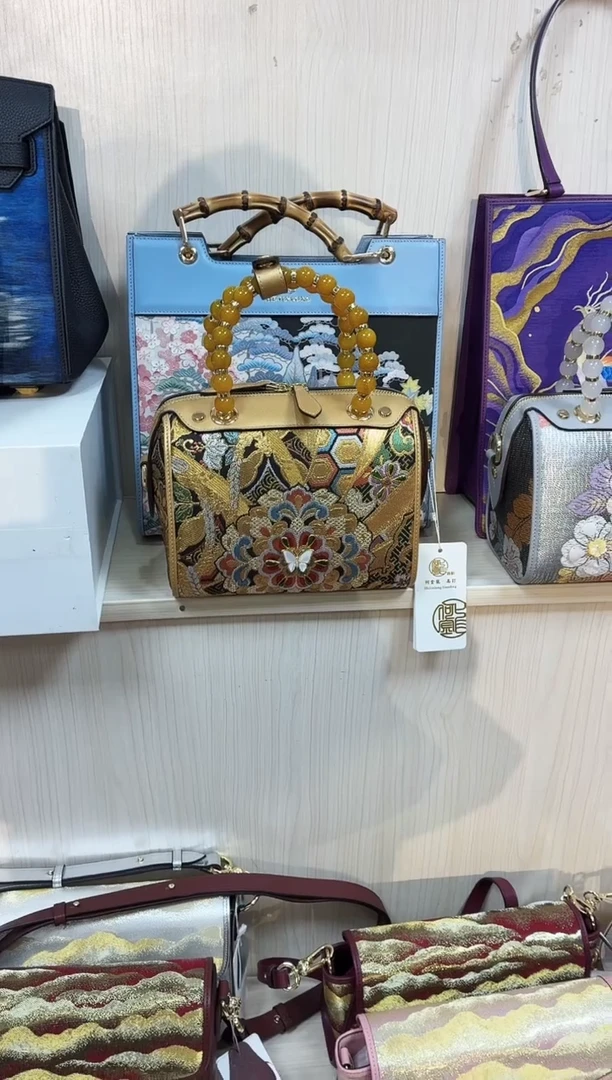 牛皮（革）忆*1111111111111111
