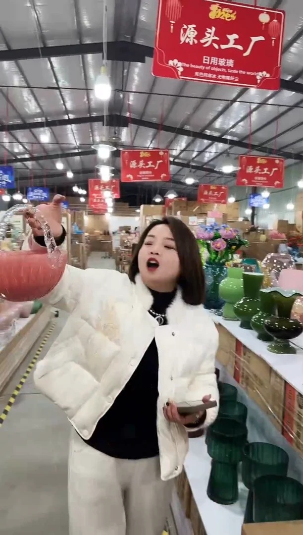 【闪购商品】藤优品花器T-早28