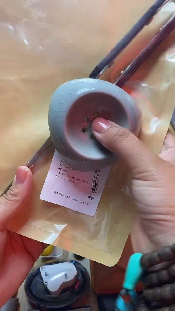 瓷片闪购商品 如图所示