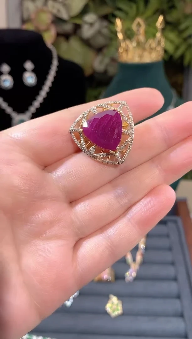 未镶嵌戒指红宝石天然无烧红宝石