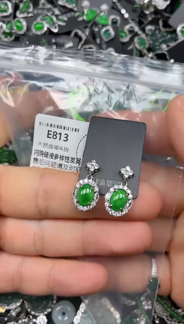 颈饰未镶嵌翡翠E813耳钉