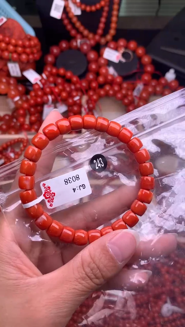 【闪购商品】南红玛瑙珠宝奇石未镶嵌243-7