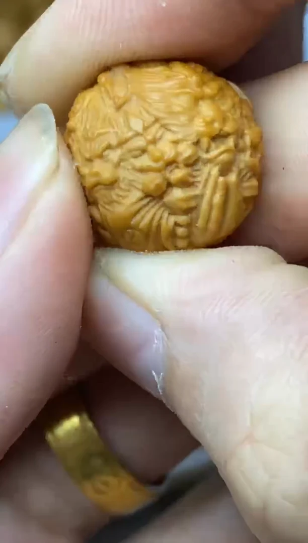 吊坠猴头核桃九灵元圣