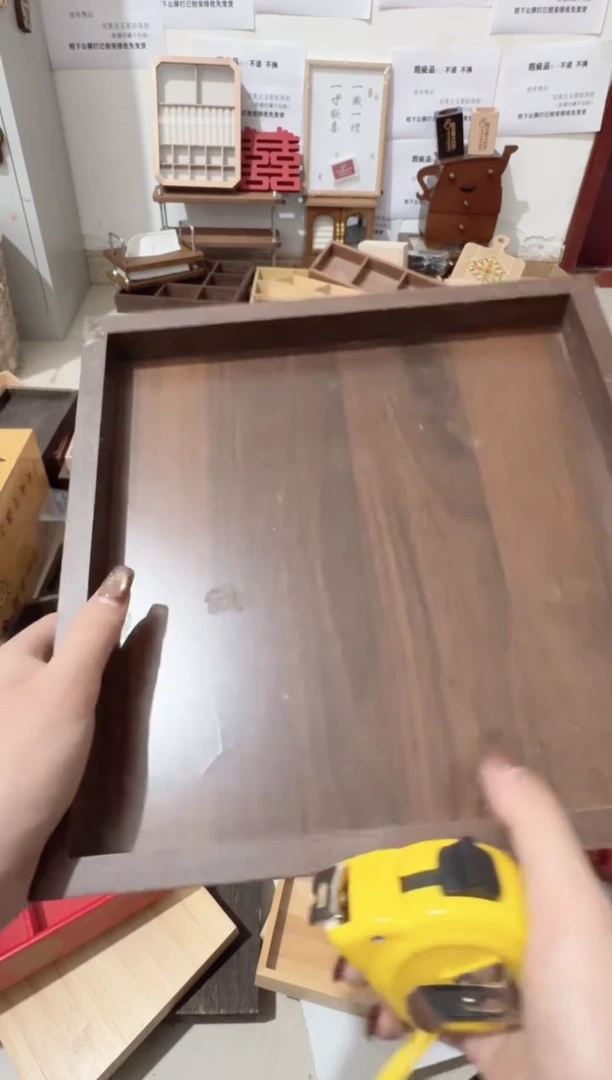 胡桃色正方形托盘微瑕拍下不退不换无售后