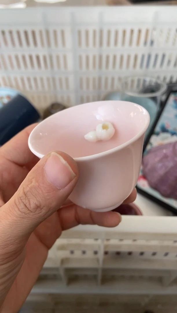 杯子瓷无运费险有瑕疵的摄影的产品有使用过的痕迹有点脏介意勿拍