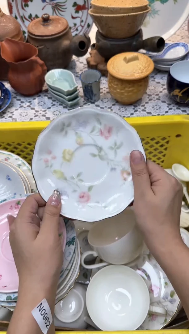 【闪购商品】949回流瓷器，默认微瑕，18包邮