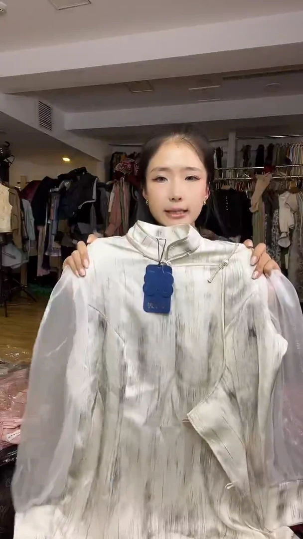 袍子       2XL码    130-140今