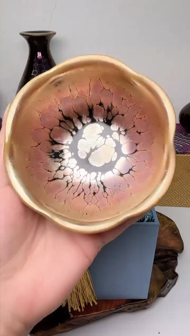 【闪购商品】茶盏春申阁福利1只花器微瑕