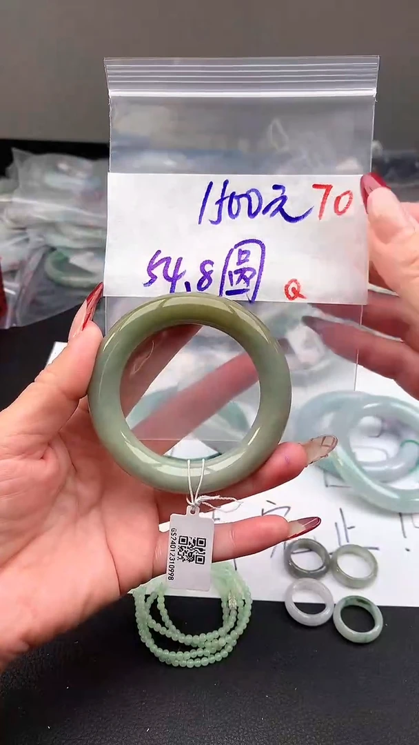 【闪购商品】定制翡翠未镶嵌毛货需精细抛光+多样性发货拍一发一