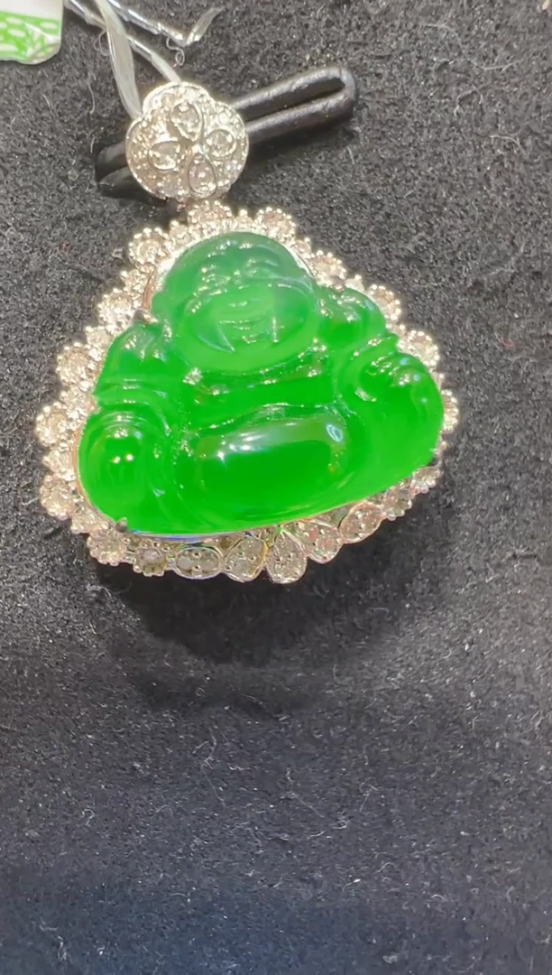 吊坠(不含链)18K金镶嵌翡翠多样性团购发货一件