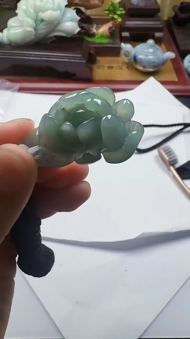 吊坠(不含链)未镶嵌翡翠1