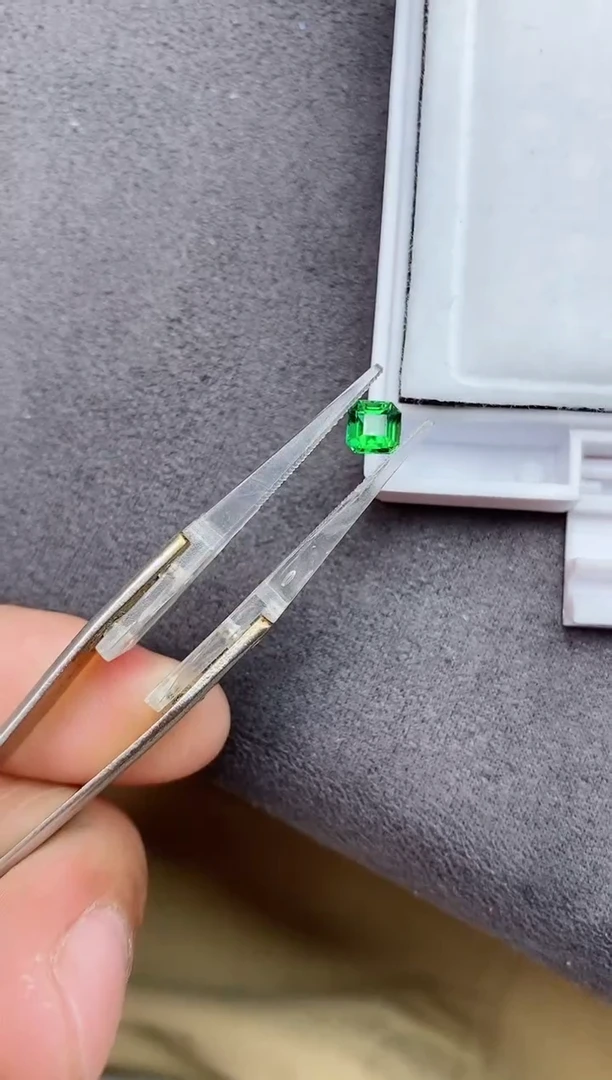 未镶嵌裸石碧玺0.73ct