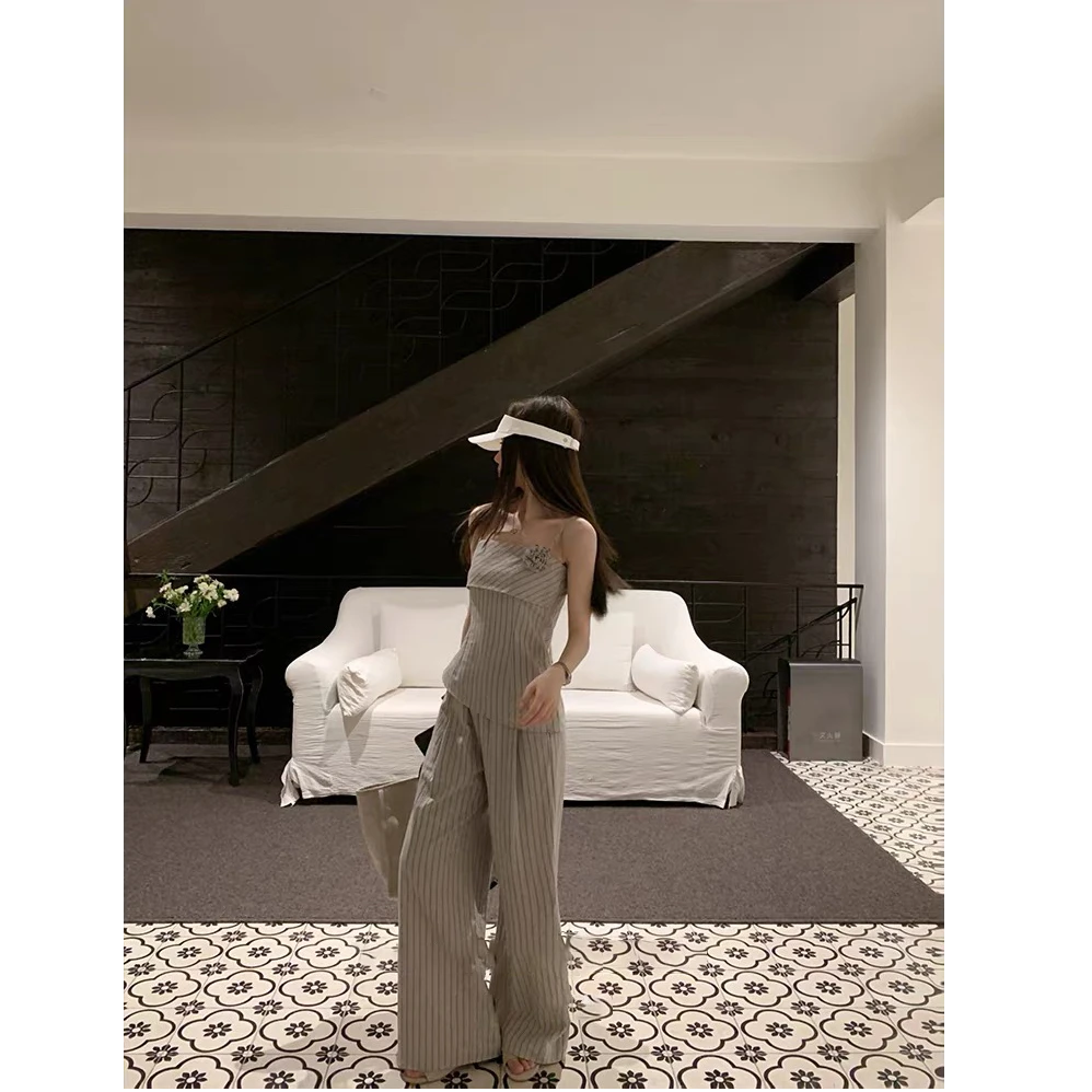 自然肌理*立体花朵吊带条纹休闲裤两件套装女夏季长裤