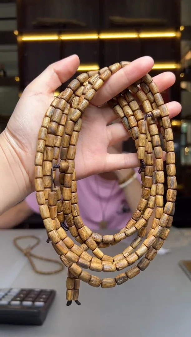 沉香碎屑沉香770号海南红金猊随形桶06多圈配香粉多样性发一17