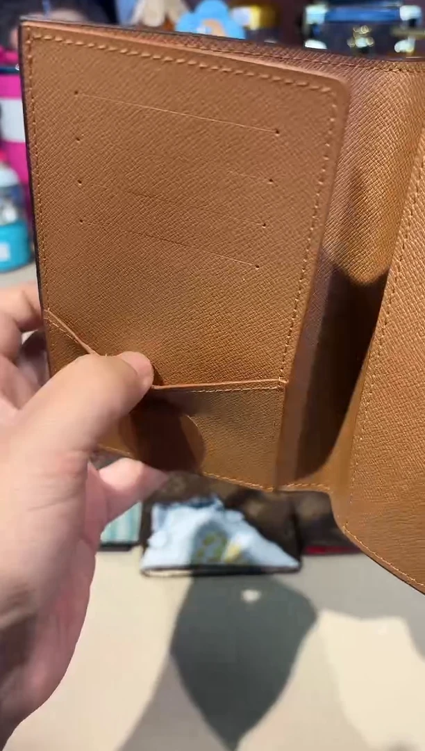 PU箱包按编号下单H008