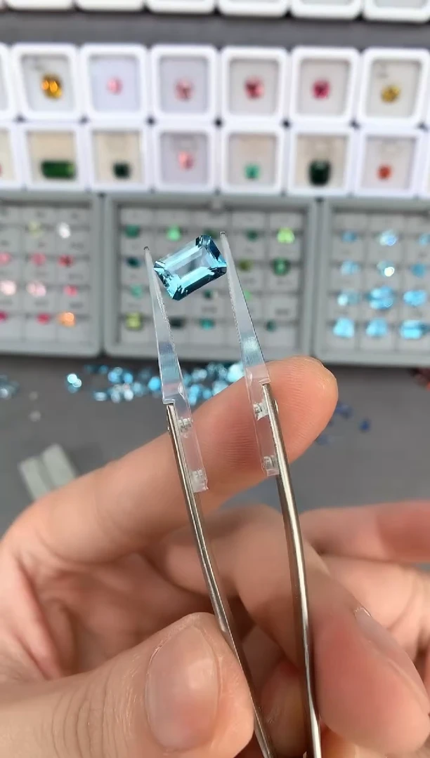 【闪购商品】定制海蓝宝石裸石未镶嵌2.34ct