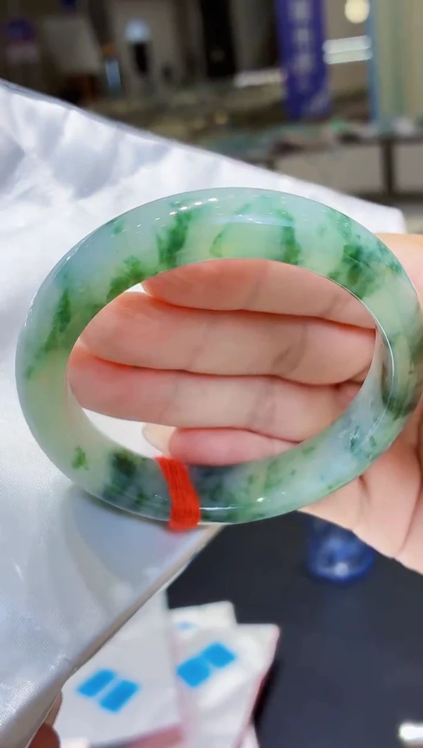 未镶嵌手镯翡翠翡翠手镯57