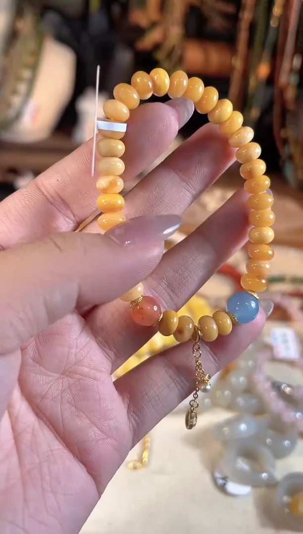 【闪购商品】蜜蜡手链银S925镶嵌多样性发货其一