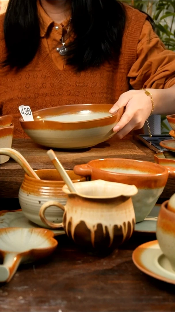 盘高颜值粗陶餐具限时抢购