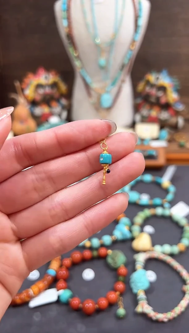 【闪购商品】绿松石18K金镶嵌提溜绿松石提溜