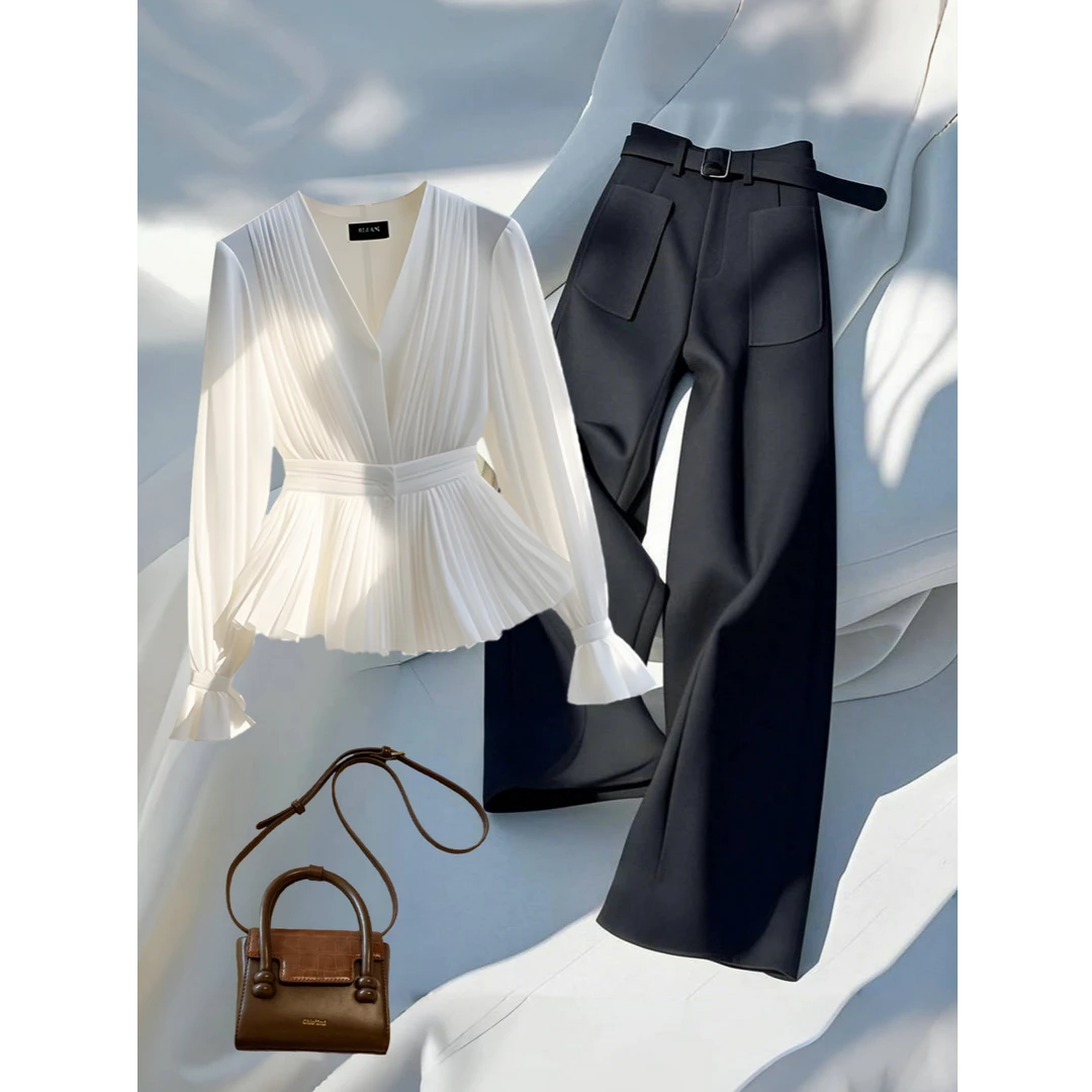 2025新款早秋穿搭洋气衣服女独特超好看气质上衣休闲百搭直筒裤子