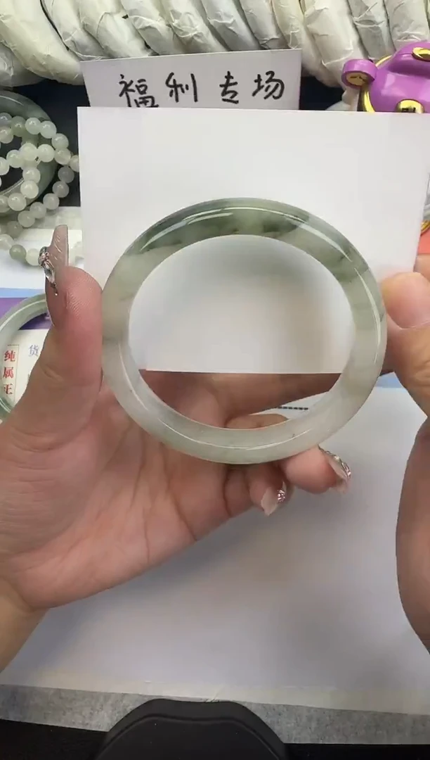 未镶嵌手镯石英质玉107-59.0圈