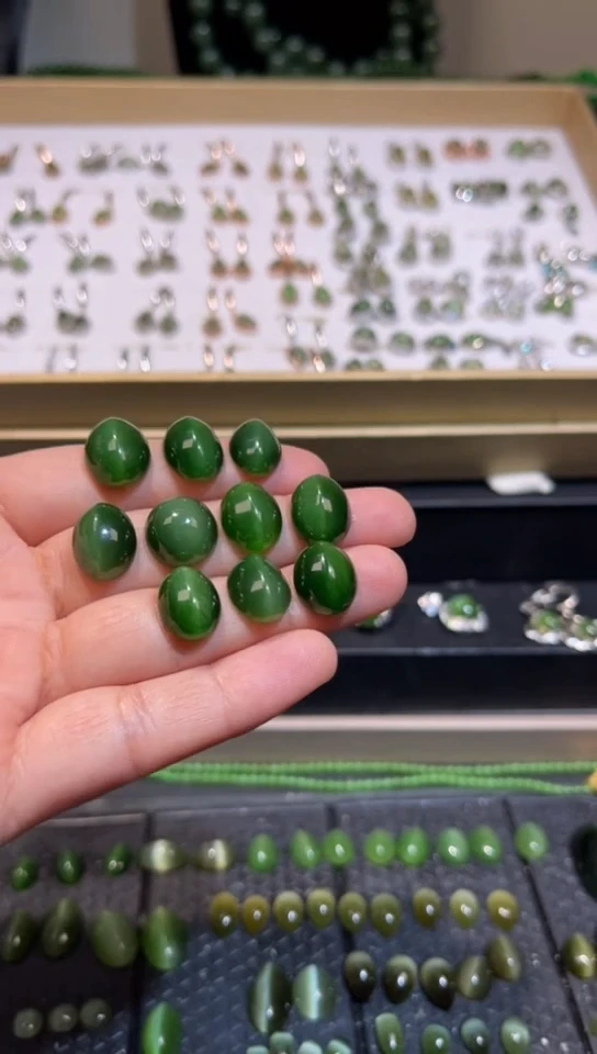 【闪购商品】和田玉碧玉猫眼裸石未镶嵌多样性发一