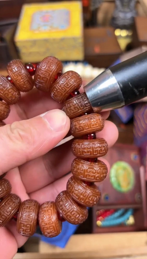 【闪购商品】蜜蜡耳饰未镶嵌-----------------