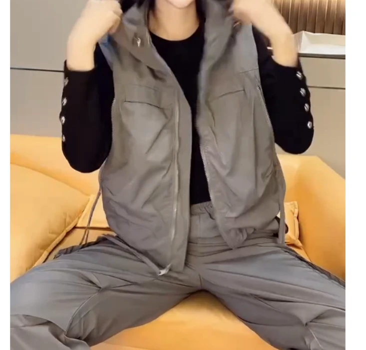 2025春季新款网红同款洋气减龄气质款式连帽马甲裤子套装女CSA