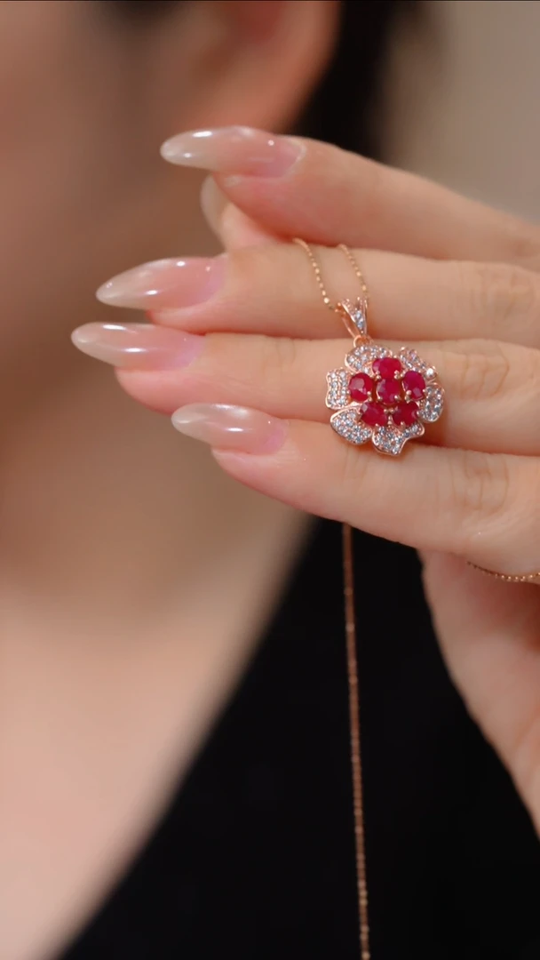 【玉峰珠宝丨安娜严选】红宝石吊坠S925银【W9988】多样性发一