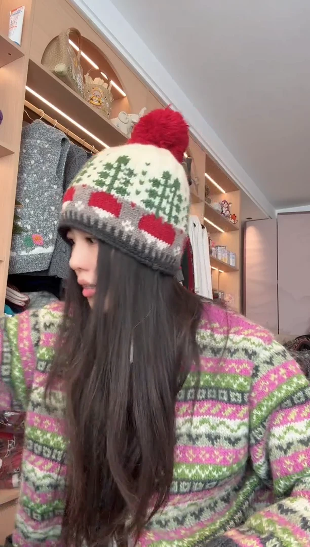 羊毛美丽如白红萝卜帽