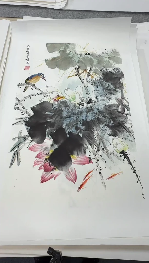 国画同类型随机写意荷