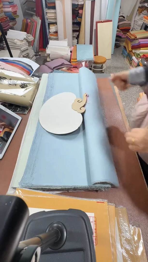 四尺50张湖烟蓝光板真银