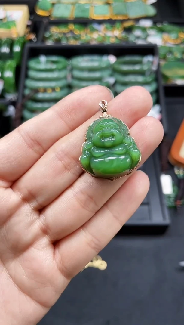 【闪购商品】和田玉吊坠18K金镶嵌多样性发一