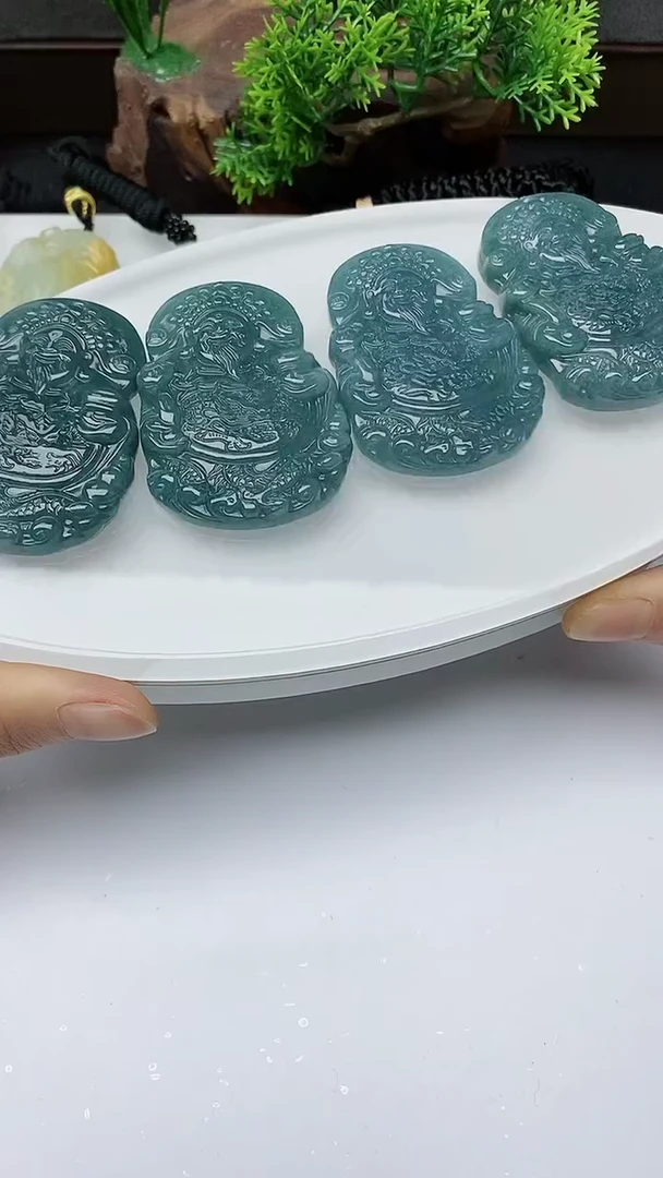 【闪购商品】翡翠颈饰未镶嵌多样性发其一