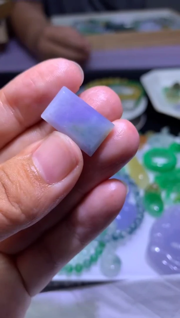 定制翡翠未镶嵌毛货