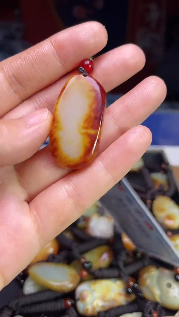颈饰未镶嵌和田玉123